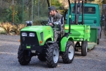 Pr&aacute;ci v zoo usnadn&iacute; nov&yacute; malotraktor