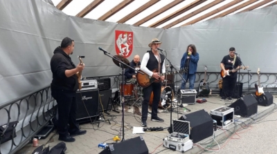 Červnov&eacute; Rogalo DC