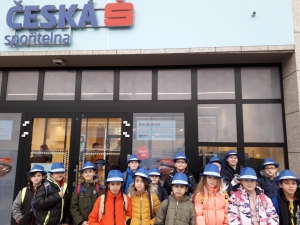 Čtvrť&aacute;ci Z&Scaron; Boletice na n&aacute;v&scaron;těvě Česk&eacute; spořitelny