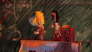 Balkonov&eacute; variet&eacute; pro n&aacute;hodn&eacute; kolemjdouc&iacute; v knihovně