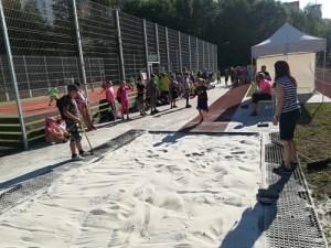 Z&aacute;kladn&iacute; &scaron;kola v Bynově m&aacute; nov&eacute; hři&scaron;tě