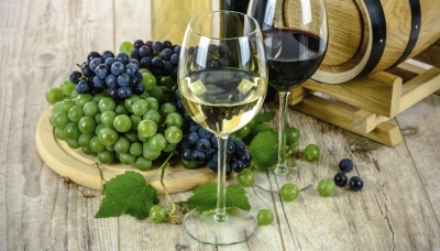 Slavnosti v&iacute;na na z&aacute;mku